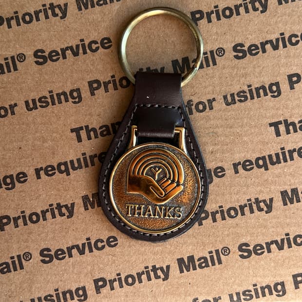 90s vtg Thanks Leather Keyring