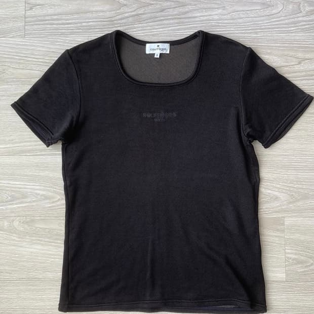 꾸레쥬 black short sleeve top 반팔