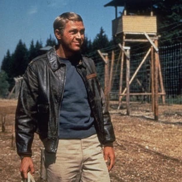 토이즈맥코이 맥퀸 치노