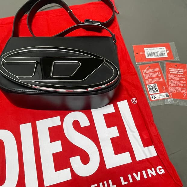디젤 1DR 미디엄 숄더백