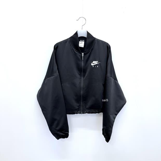나이키 여성 크롭 윈드브레이커