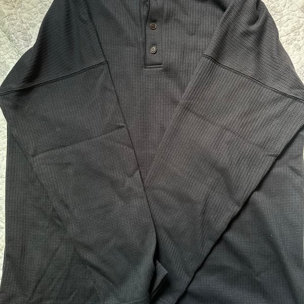 [VDR] COZY HENLYNECK LONG SLEEVE
