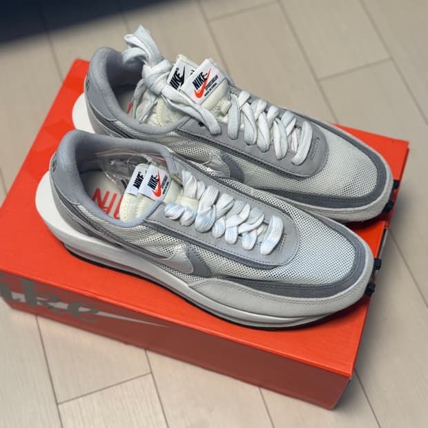 나이키 사카이 LD와플 서밋 화이트