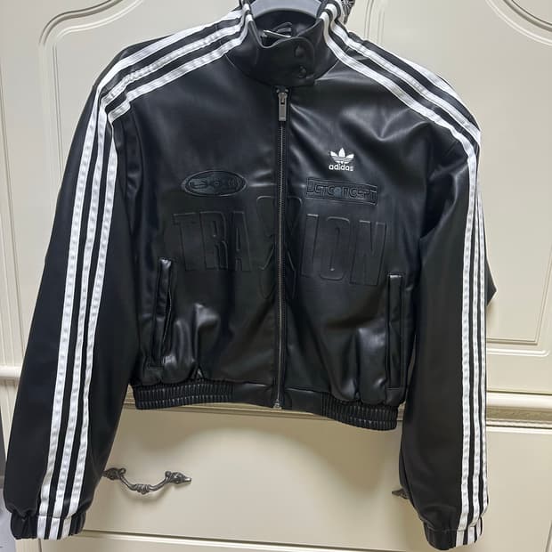 (어깨패드수선됨) S 아디다스 아딜레니움 레더 바이커 자켓 가죽자켓