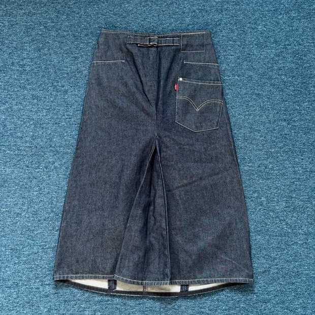 리바이스 엔지니어드 데님 스커트 XS