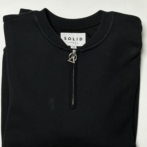 솔리드옴므 solid homme 하프집업맨투맨 48(100)