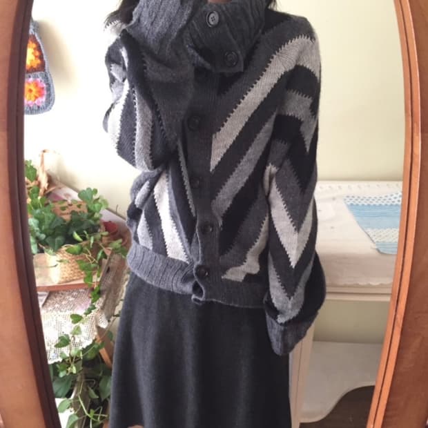 그레이 니트 가디건