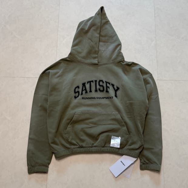 새티스파이 소프트셀 후디 선블리치드 밀리터리 올리브