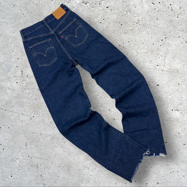 [25x32] 리바이스 우먼 립케이지 데님 팬츠 청바지 컷오프진 D423