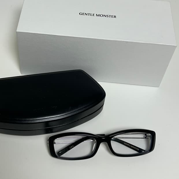 젠틀몬스터 에라01