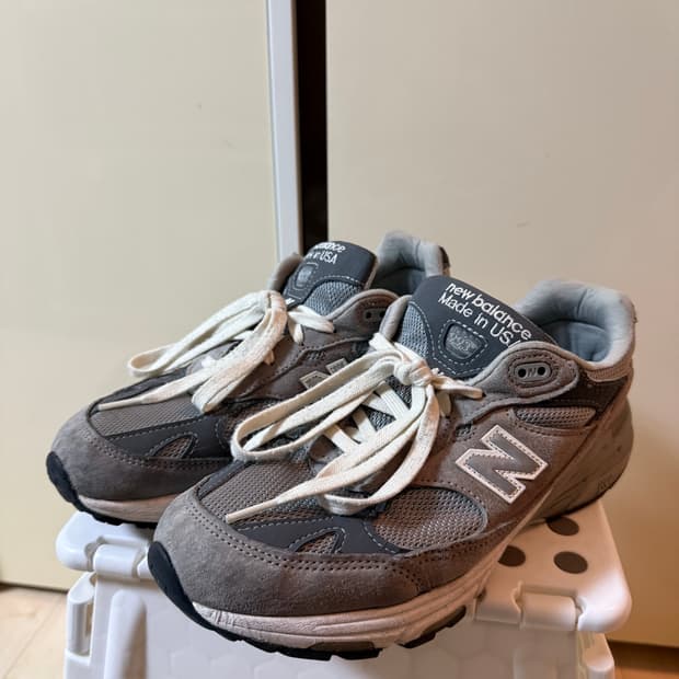 뉴발란스 WR993GL 발볼 B 270사이즈