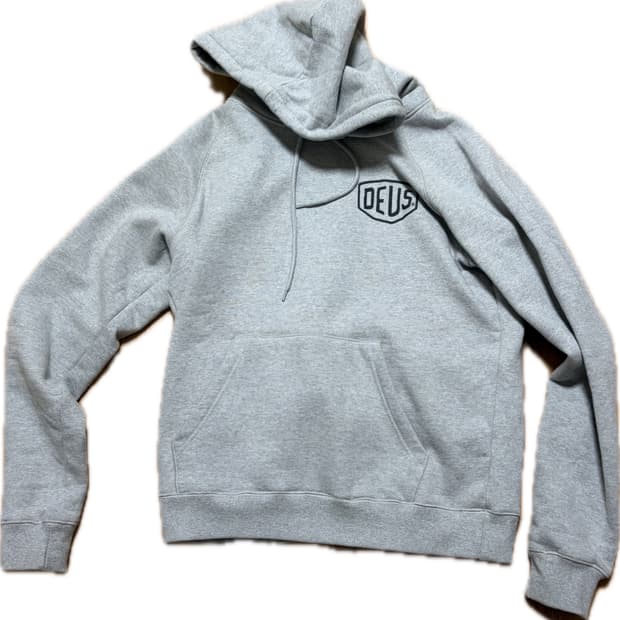 데우스 엑스 마키나 서울 후드티