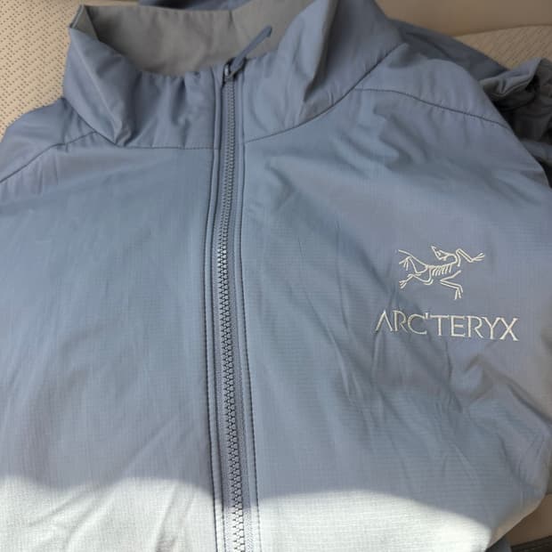 아크테릭스 아톰 재킷 남성 L STRATUS