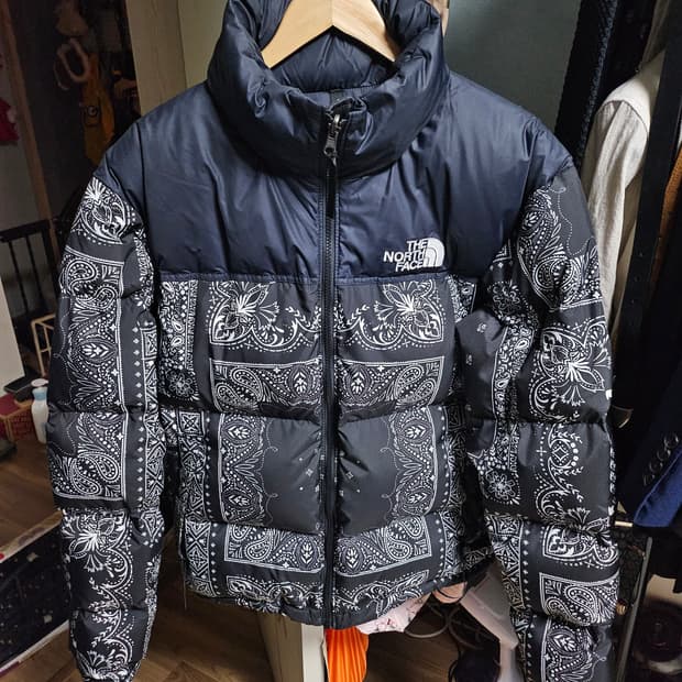 M 노스페이스 노벨티 눕시 페이즐리 리얼블랙