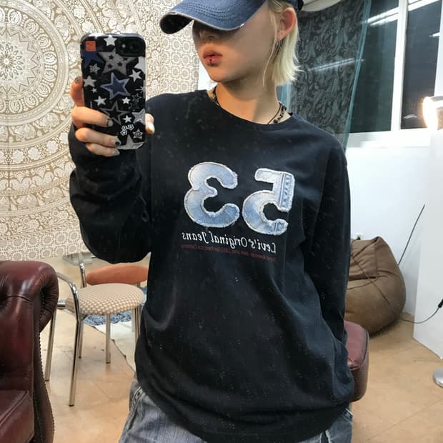 리바이스 데님 패치 롱슬리브