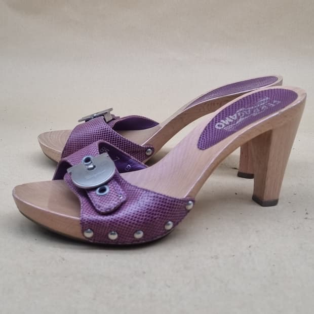 페라가모 여성 샌들 힐7B 240