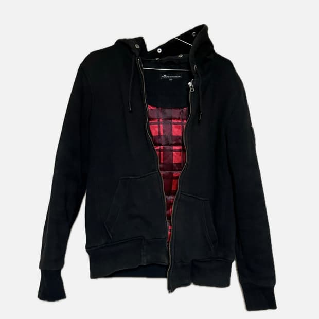 무스너클 버니스웨터 m