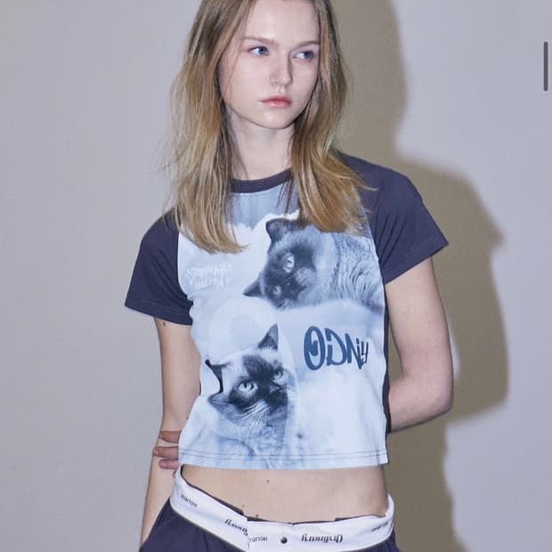 캣 레글런 반팔 티셔츠