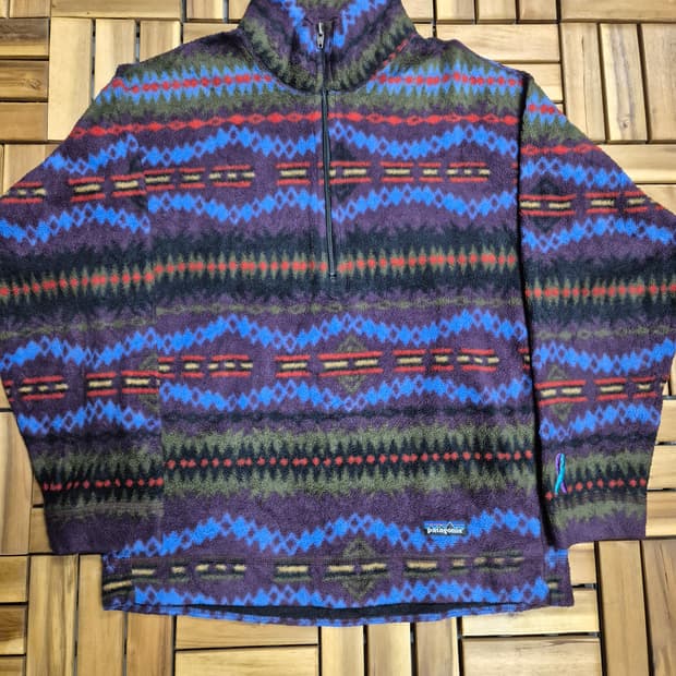 Patagonia 파타고니아 아즈텍 신칠라 스웨터 반집업