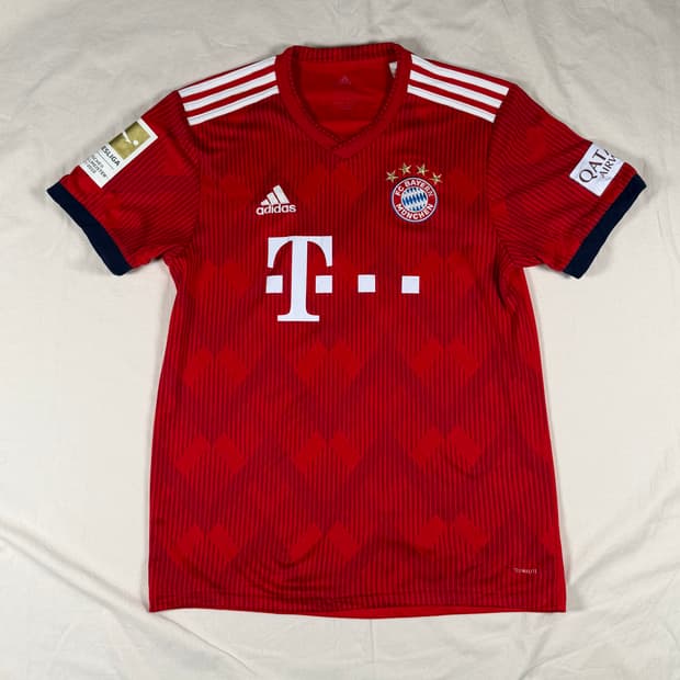18-19 아디다스 바이에른 뮌헨 레반도프스키 축구 유니폼