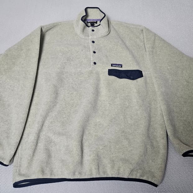 파타고니아 신칠라 오트밀 헤비웨이트 M