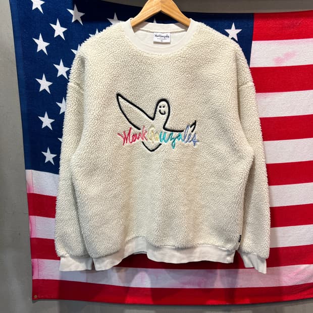 마크곤잘레스 뽀글이 맨투맨