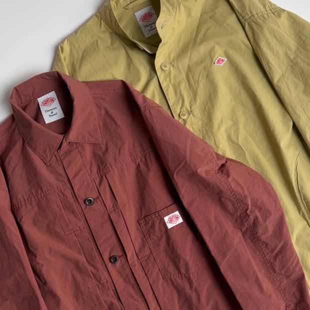 단톤 , 가죽 자켓