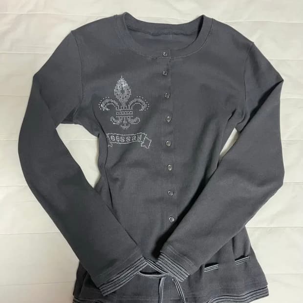 십자가 y2k 가디건 차콜