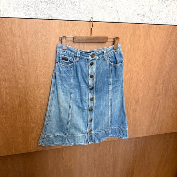 마크 바이 마크 제이콥스 데님 미디 스커트 버튼업 디테일 A라인 중청