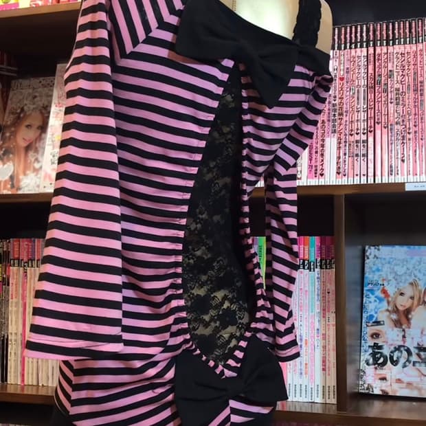 살로메빈티지 대장 핑크스트라이프 리본레이스 탑