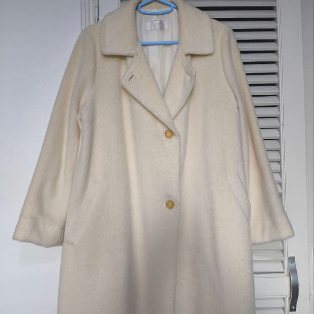 82 한섬 SJSJ 코트