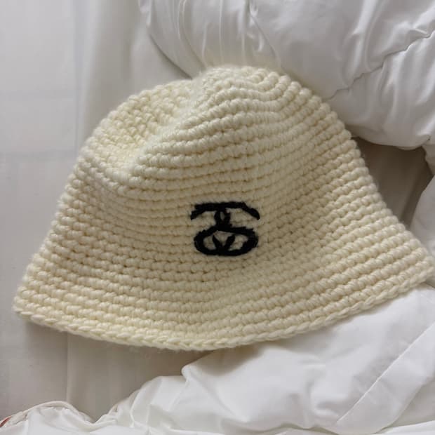 스투시 니트 버킷햇 아이보리
