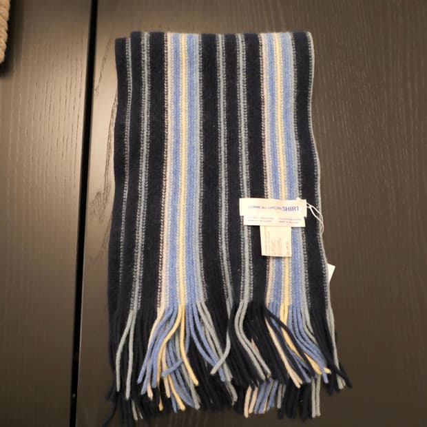 꼼데가르송 셔츠 스트라이프 앙고라 머플러