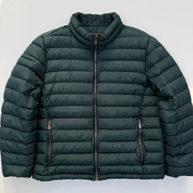 루이까스텔 경량패딩