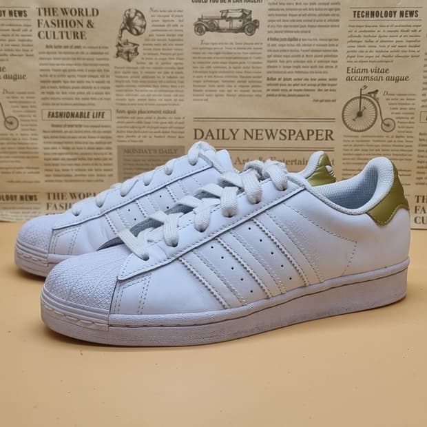 아디다스 슈퍼스타 골드 운동화 240