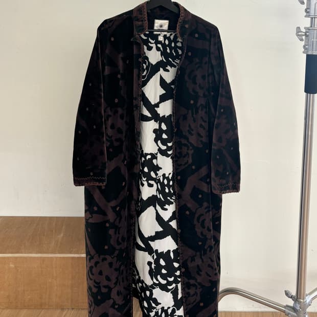 안안 런드리 플로럴 패턴 롱 코트