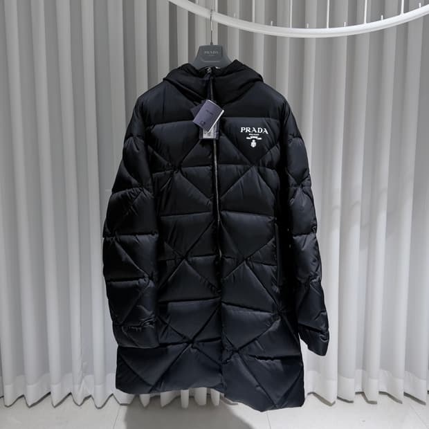 (S+/3XL) / 프라다 삼각로고 퀄팅 리나일론 롱 패딩 자켓 미사용