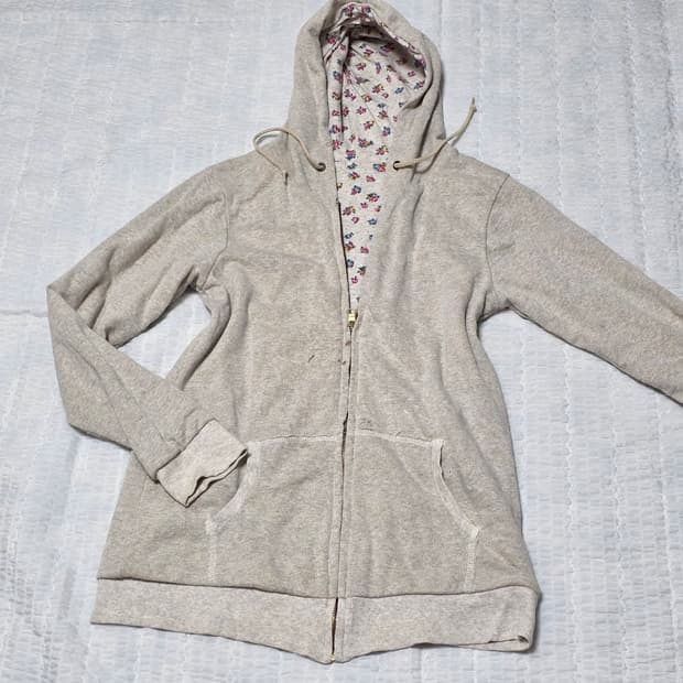 모리걸st 꽃무늬 글리터 후드집업