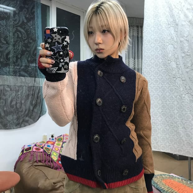 비비안웨스트우드 케이블 더블버튼 가디건 