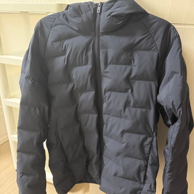 유니클로 pufftech 파카