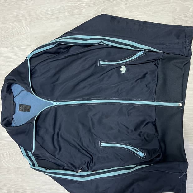 아디다스 져지 M