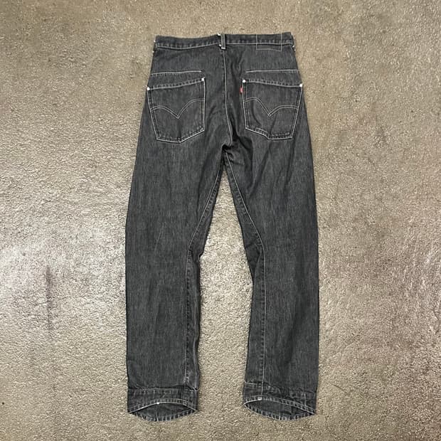 00s 리바이스 엔지니어드진 001 블랙 (31“)