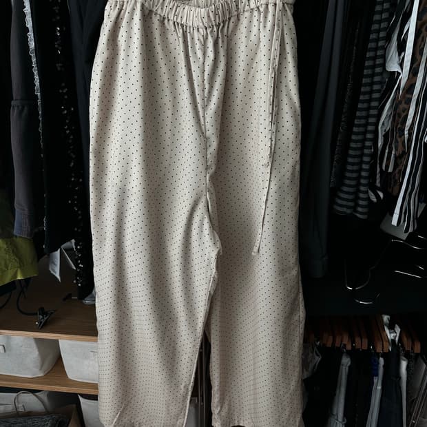 호쿠스포쿠스 도트 레이어드 팬츠
