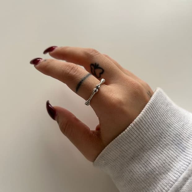 BONE RING 뼈 반지