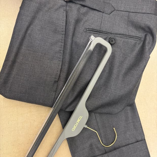 톰포드 쉘튼 트라우저 시그니처 그레이 46 사이즈