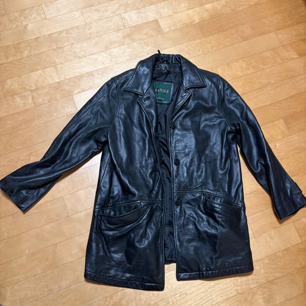 캐나다 다니엘사 가죽자켓