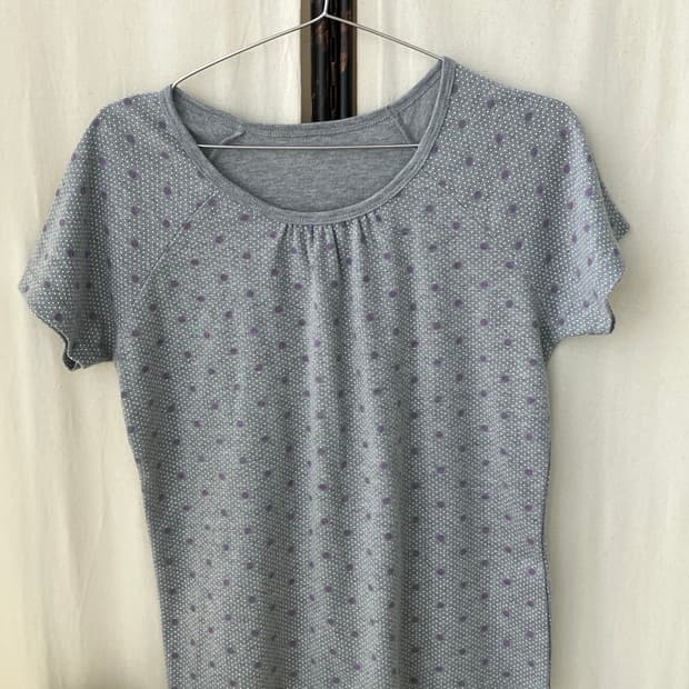 gray purple dot shirring half t-shirt