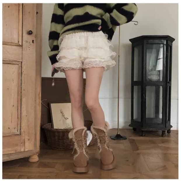 빈블 레이스 프릴 캉캉 팬츠 스커트 (반바지)