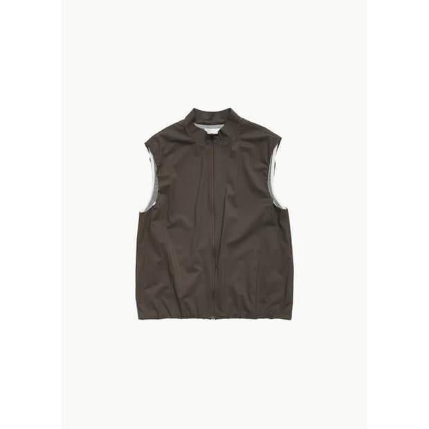 아모멘토 high neck zip-up vest