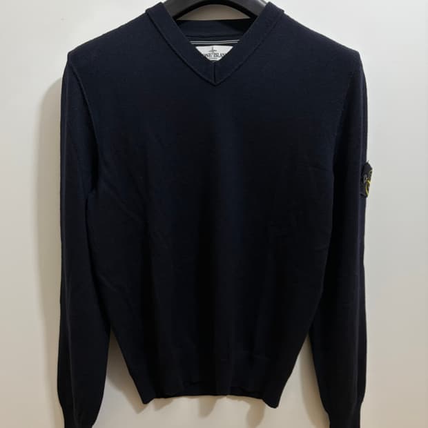 스톤아일랜드 정품 브이넥 울니트